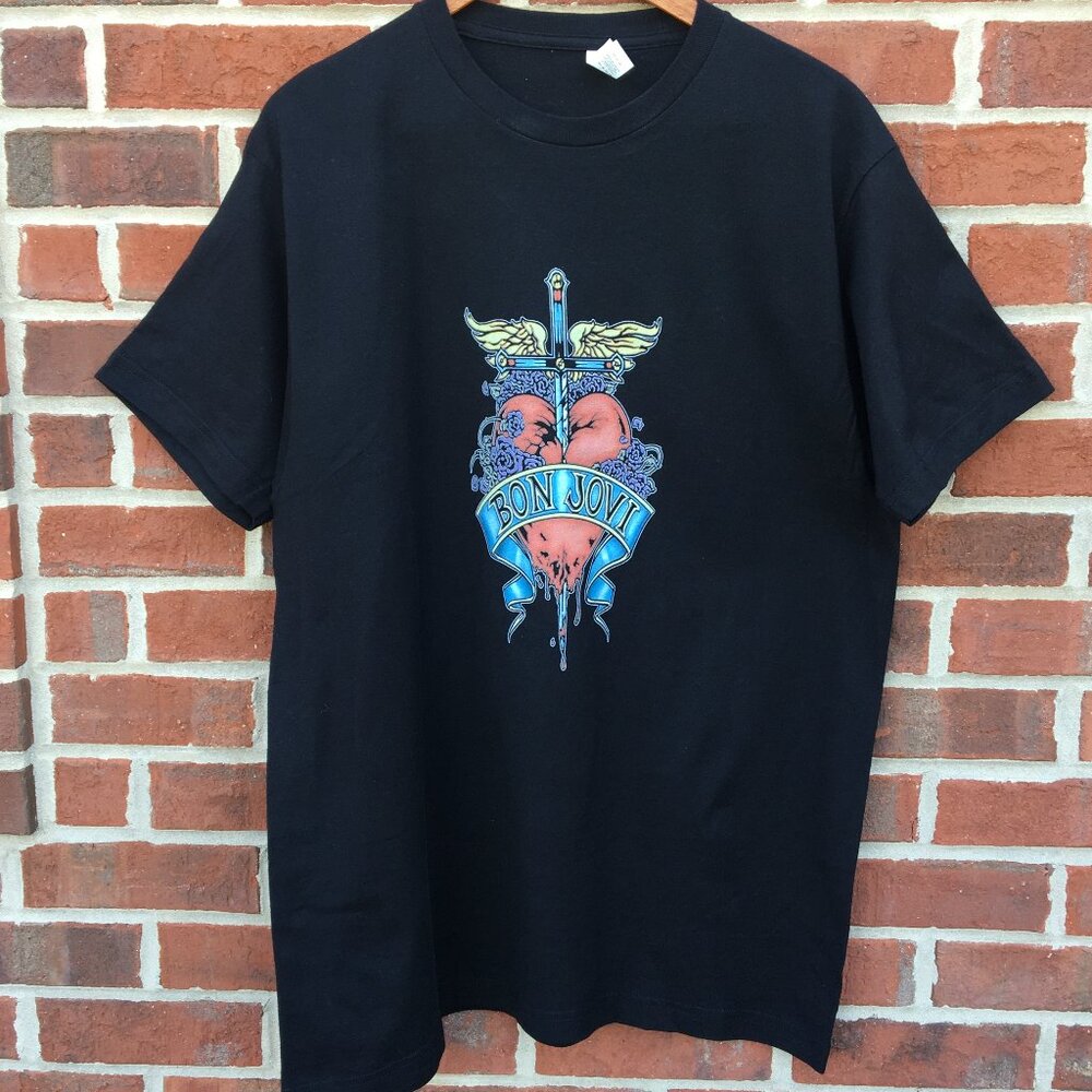 Retro 80s Rock Band Bon Jovi Heart Dagger Tee Adult Large Black